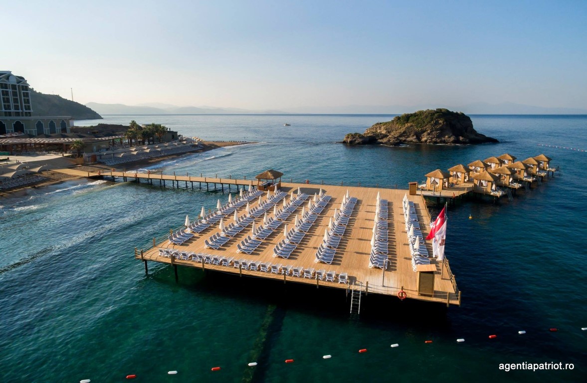 imagini hotel SUNIS EFES ROYAL PALACE OZDERE